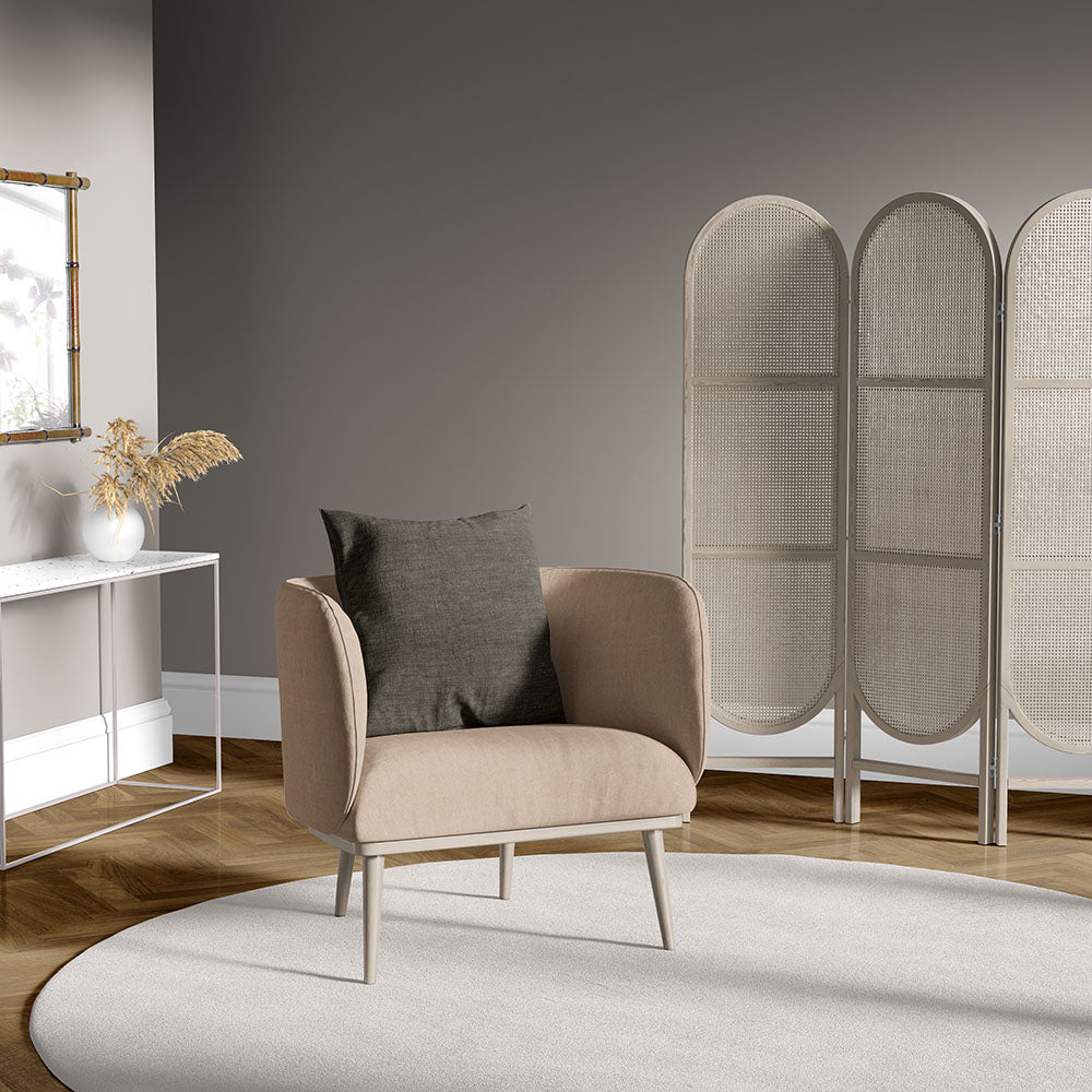 Jayden Pongee Fabric lifestyle